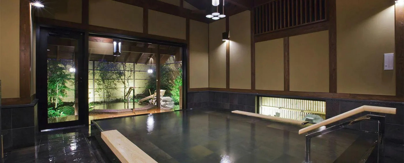 น้ำพุร้อนและอ่างอาบน้ำ