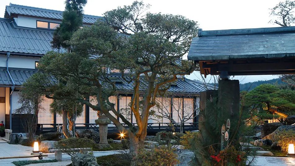 Saginoyu Inn