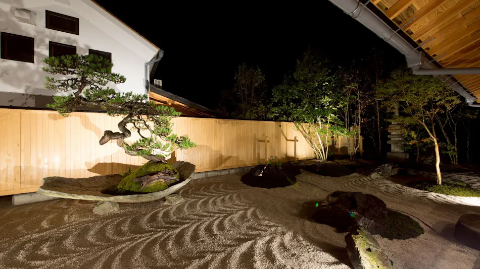 Saginoyu Inn