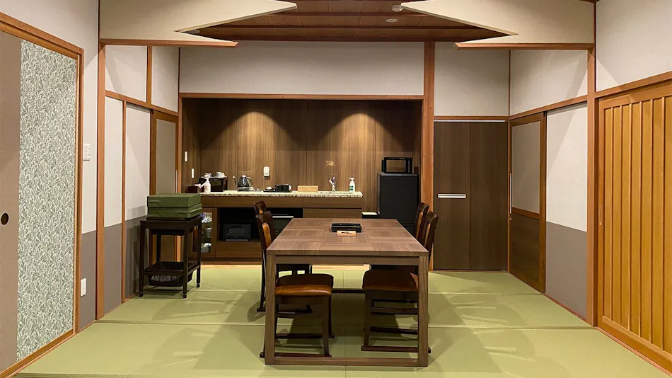 Saginoyu Inn