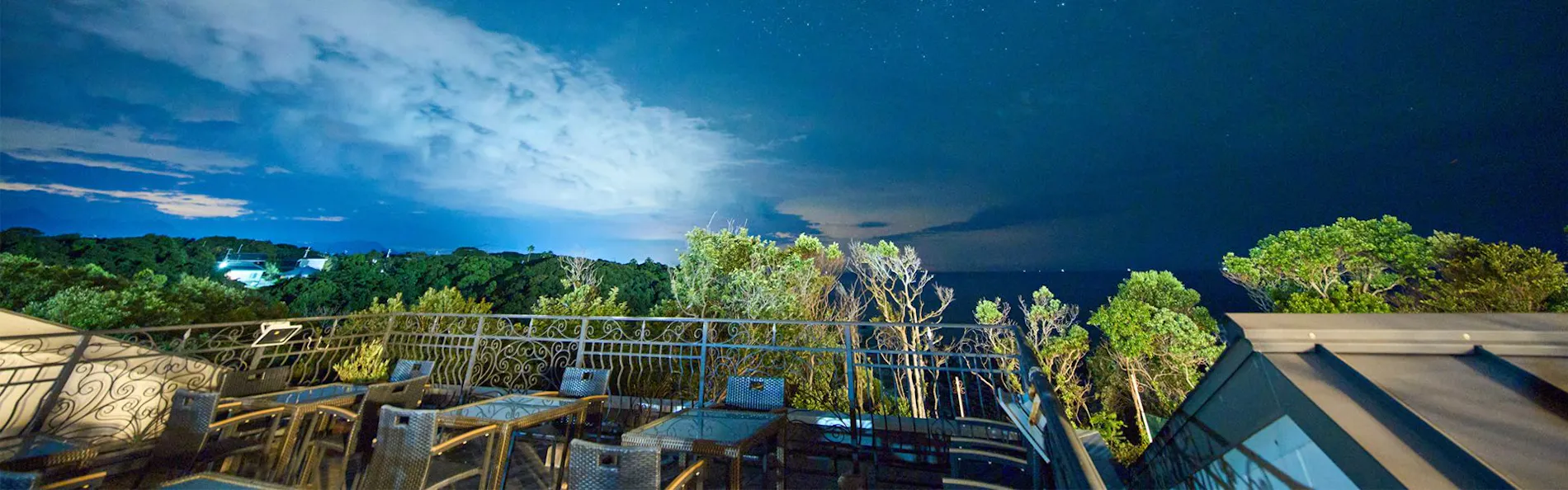 HOTEL HOLISTIC RESORT