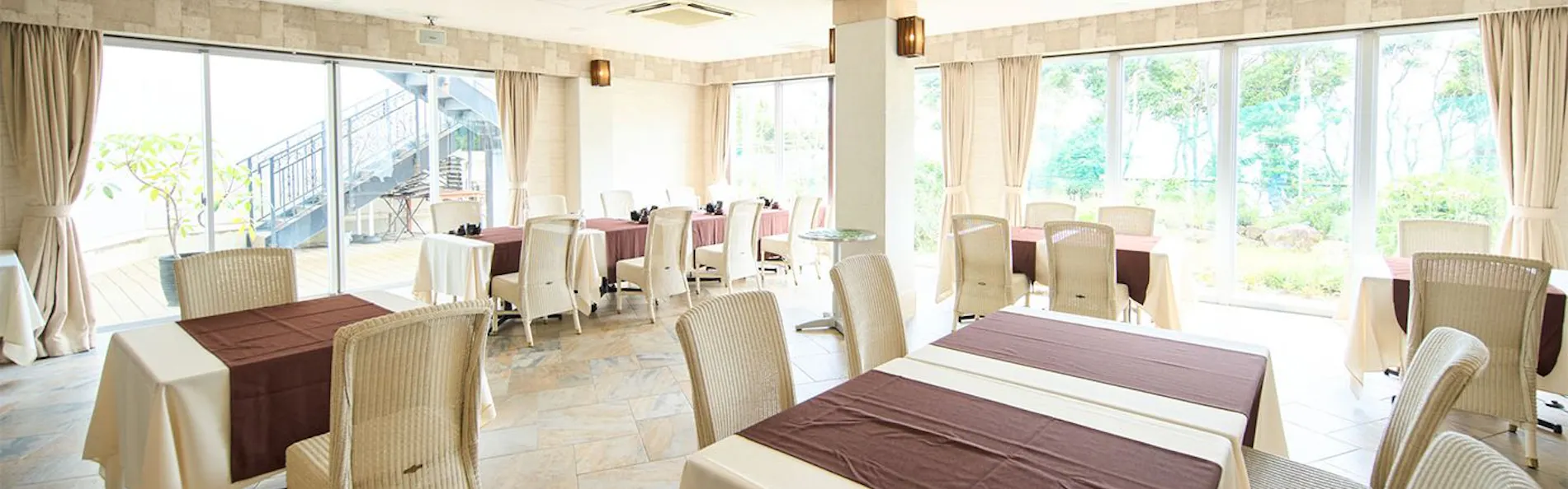 HOTEL HOLISTIC RESORT