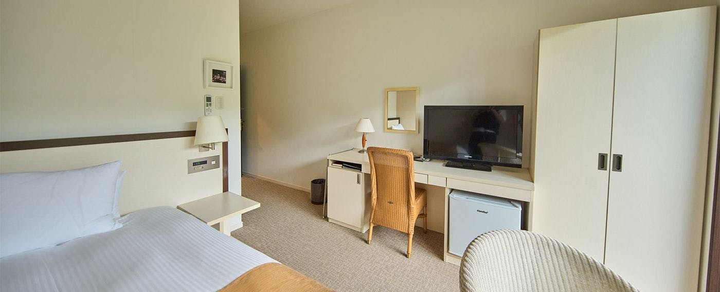 HOTEL HOLISTIC RESORT