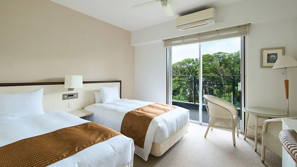 HOTEL HOLISTIC RESORT