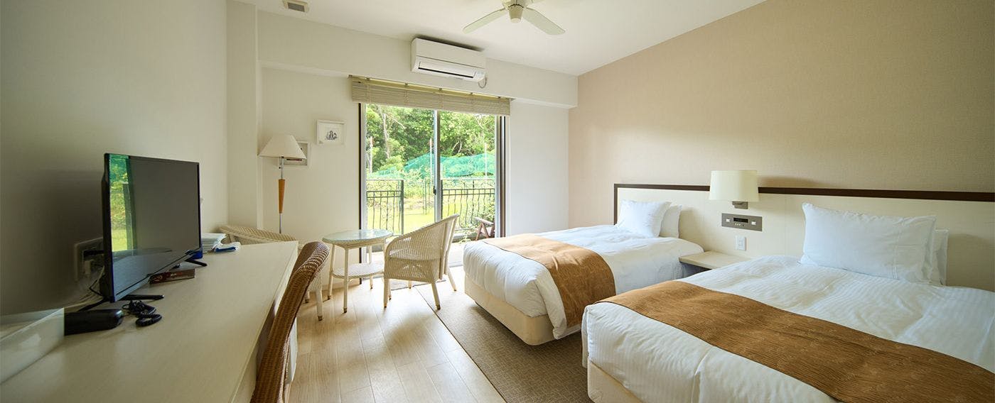 HOTEL HOLISTIC RESORT