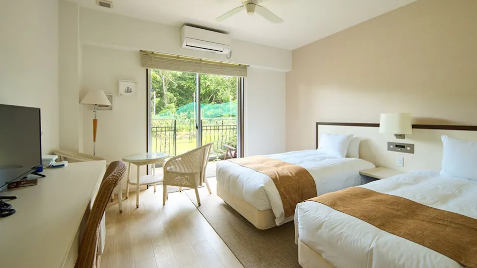 HOTEL HOLISTIC RESORT