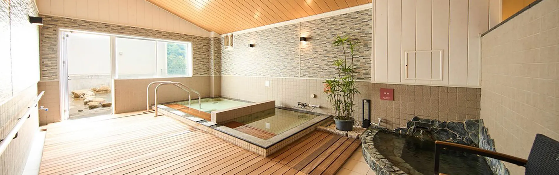 HOTEL HOLISTIC RESORT