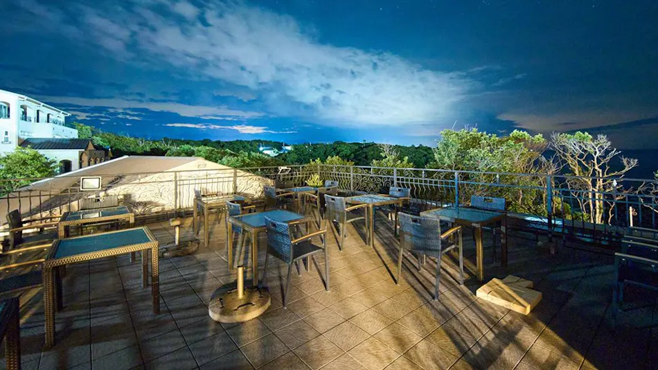 HOTEL HOLISTIC RESORT