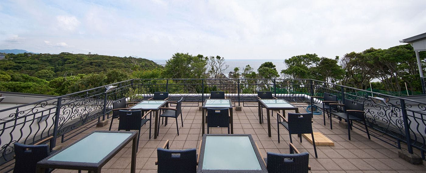 HOTEL HOLISTIC RESORT