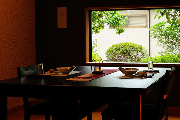 ห้องรับประทานอาหารส่วนตัว 'วาราเบะ'