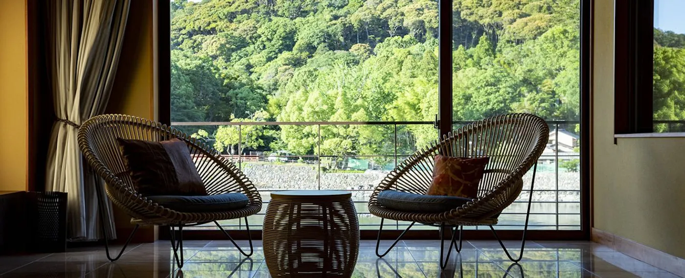 Kamar Twin Mewah dengan Pemandian Semi Terbuka * Contoh pemandangan dari kamar.