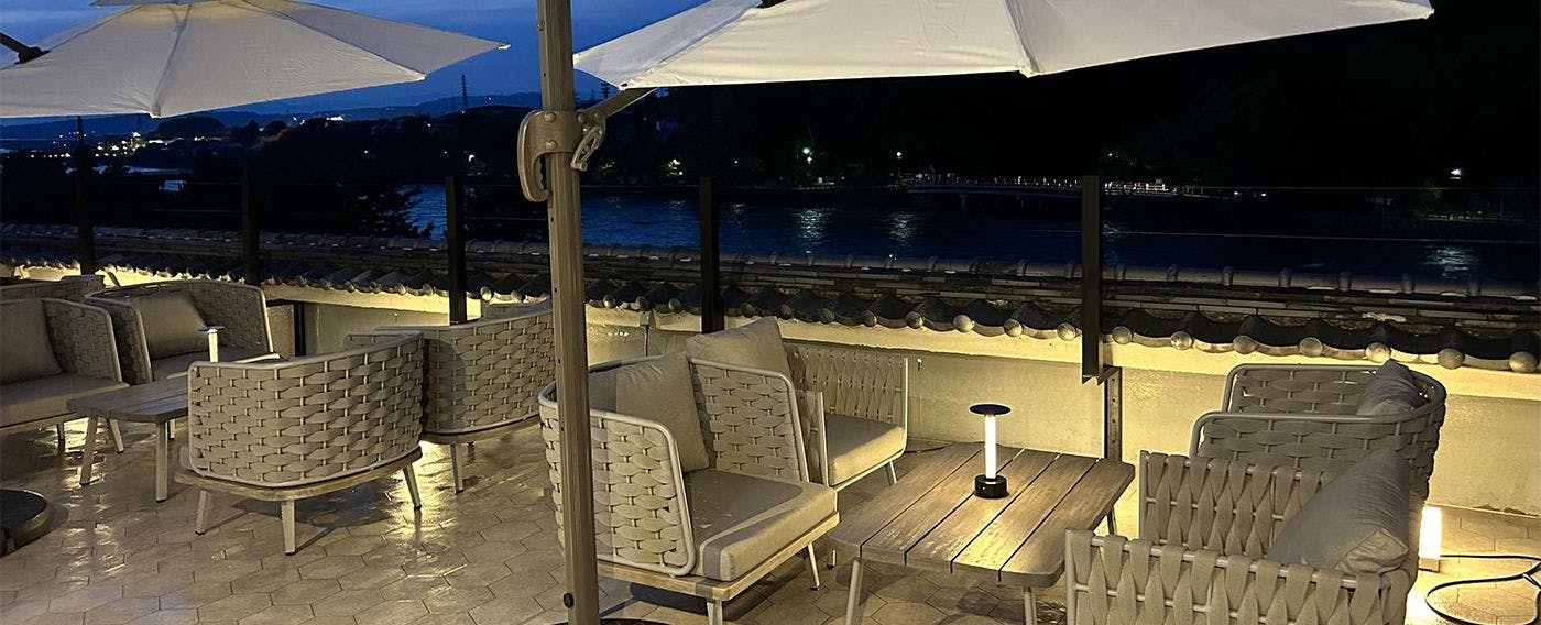 Bar di atap※Gambar hanya sebagai contoh