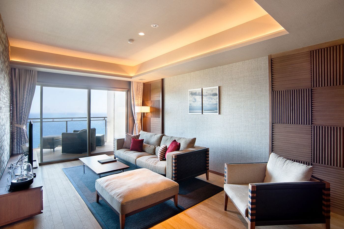 아타미 세카이에