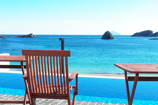 สระว่ายน้ำ