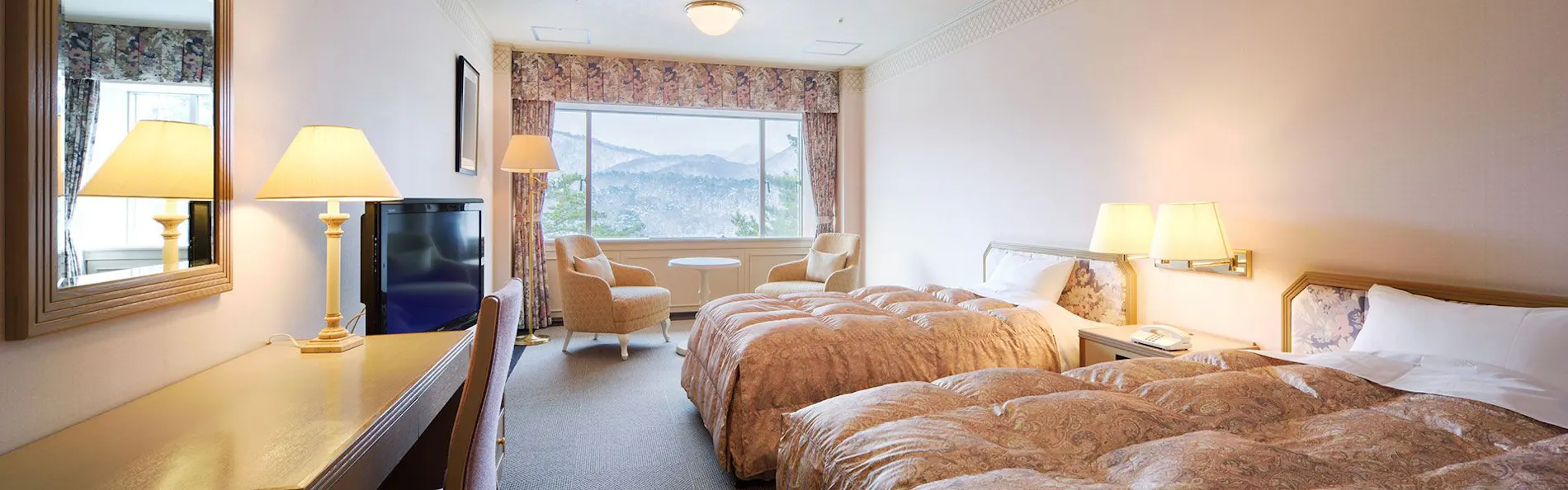 裏磐梯レイクリゾート 本館・五色の森