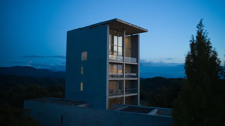 SETOUCHI RETREAT by Onko Chishin