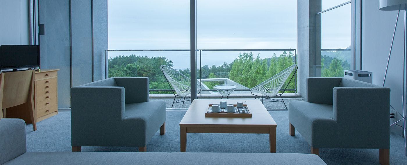 SETOUCHI RETREAT by Onko Chishin