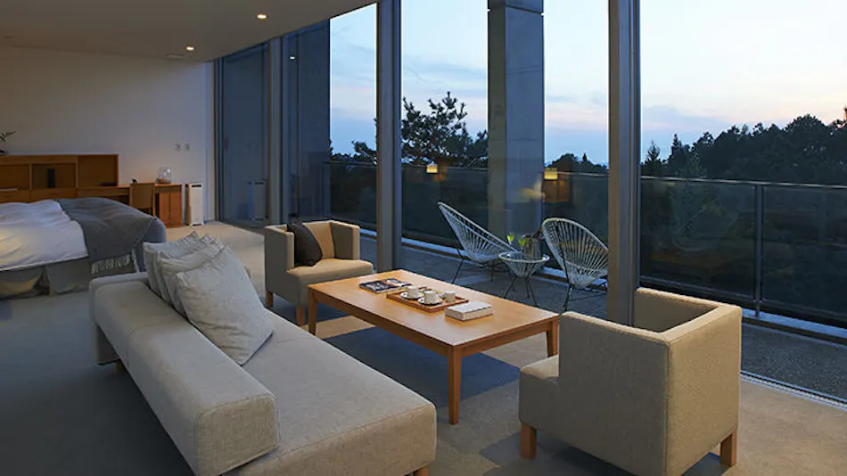 SETOUCHI RETREAT by Onko Chishin