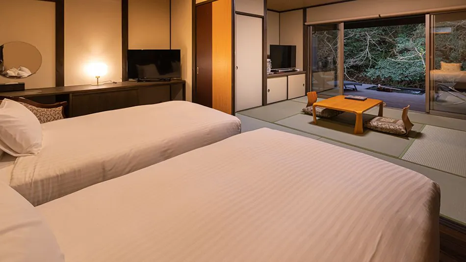 Ryokan Saikura: An Inn with Private Detached Rooms, Each Featuring an Open-Air Hot Spring Bath with Free-Flowing Spring Water