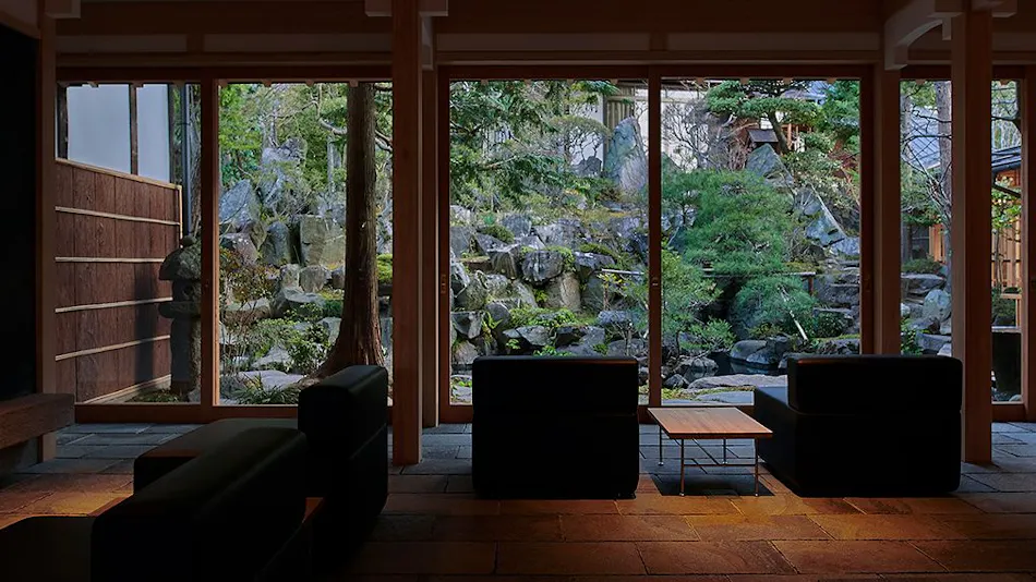 Utsukushigahara Onsen Kanaukan