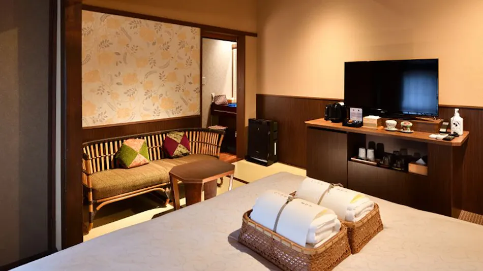 Kyokoyado Muromachi Yutone