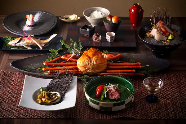 อาหารและเครื่องดื่ม