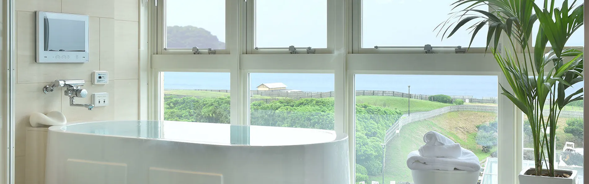 BREATH HOTEL