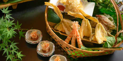 京・富小路 料理旅館天ぷら吉川