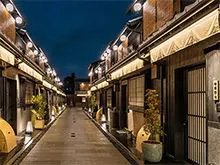 Nazuna Kyoto Tsubaki-dori