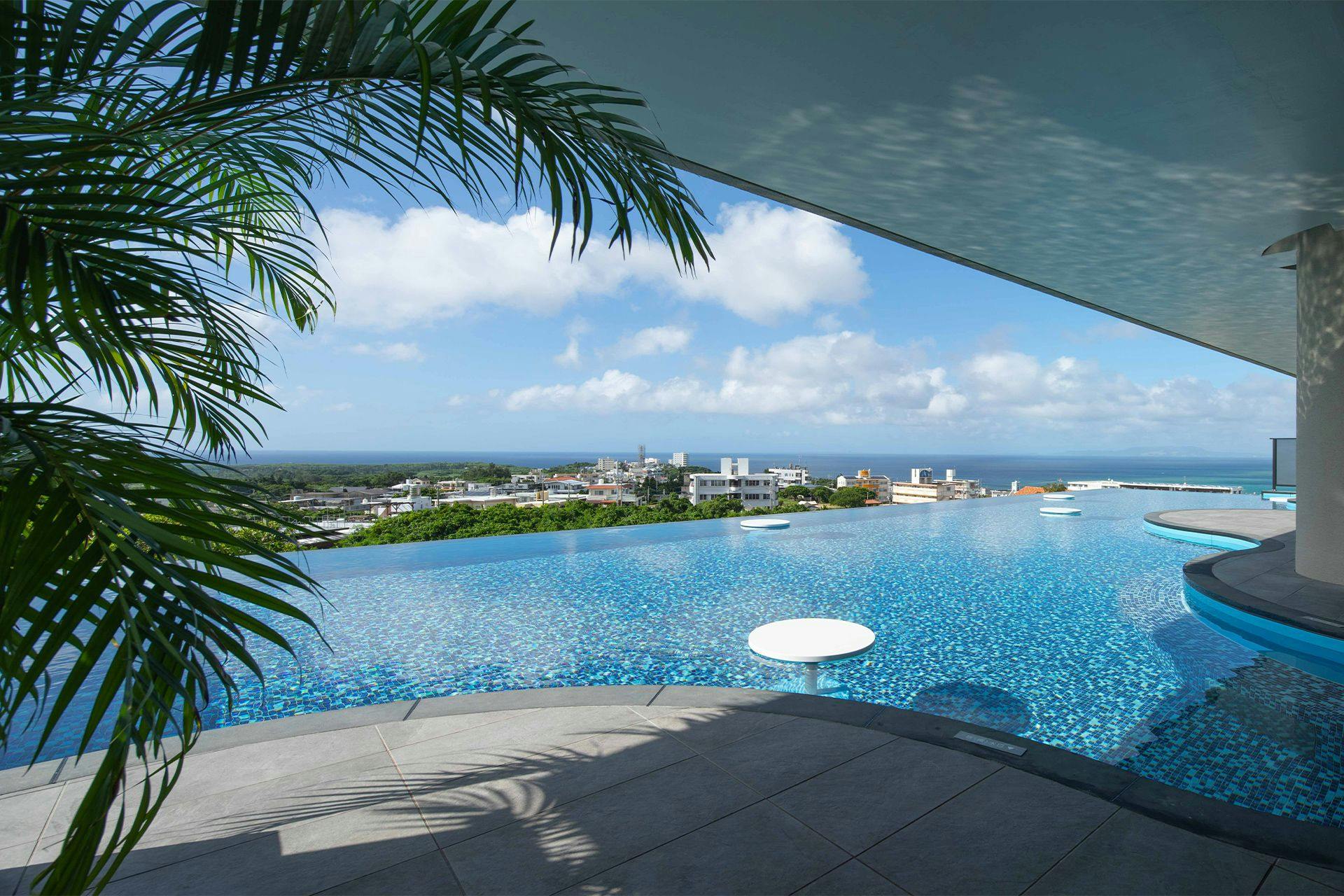 top_chainhotel.jpg?auto=