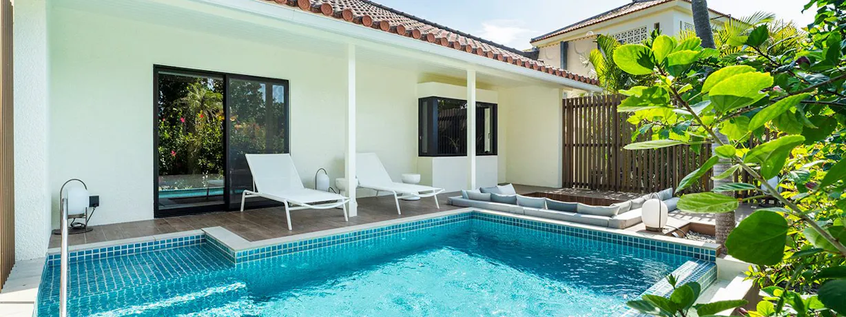 FUSAKI BEACH RESORT HOTEL & VILLAS