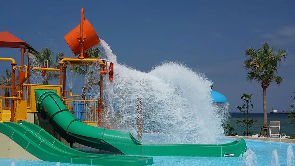 FUSAKI BEACH RESORT HOTEL & VILLAS