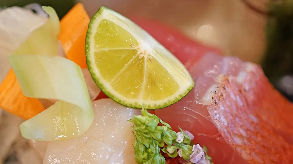 Izu Kogen Onsen Lucy Kiki: Enjoy In-Room Dining with Open-Air Bath
