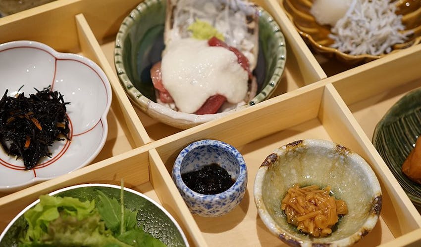 露天風呂付客室で愉しむお部屋食の宿 伊豆高原温泉 ルーシーキキ の空室状況を確認する 宿泊予約は 一休 Com