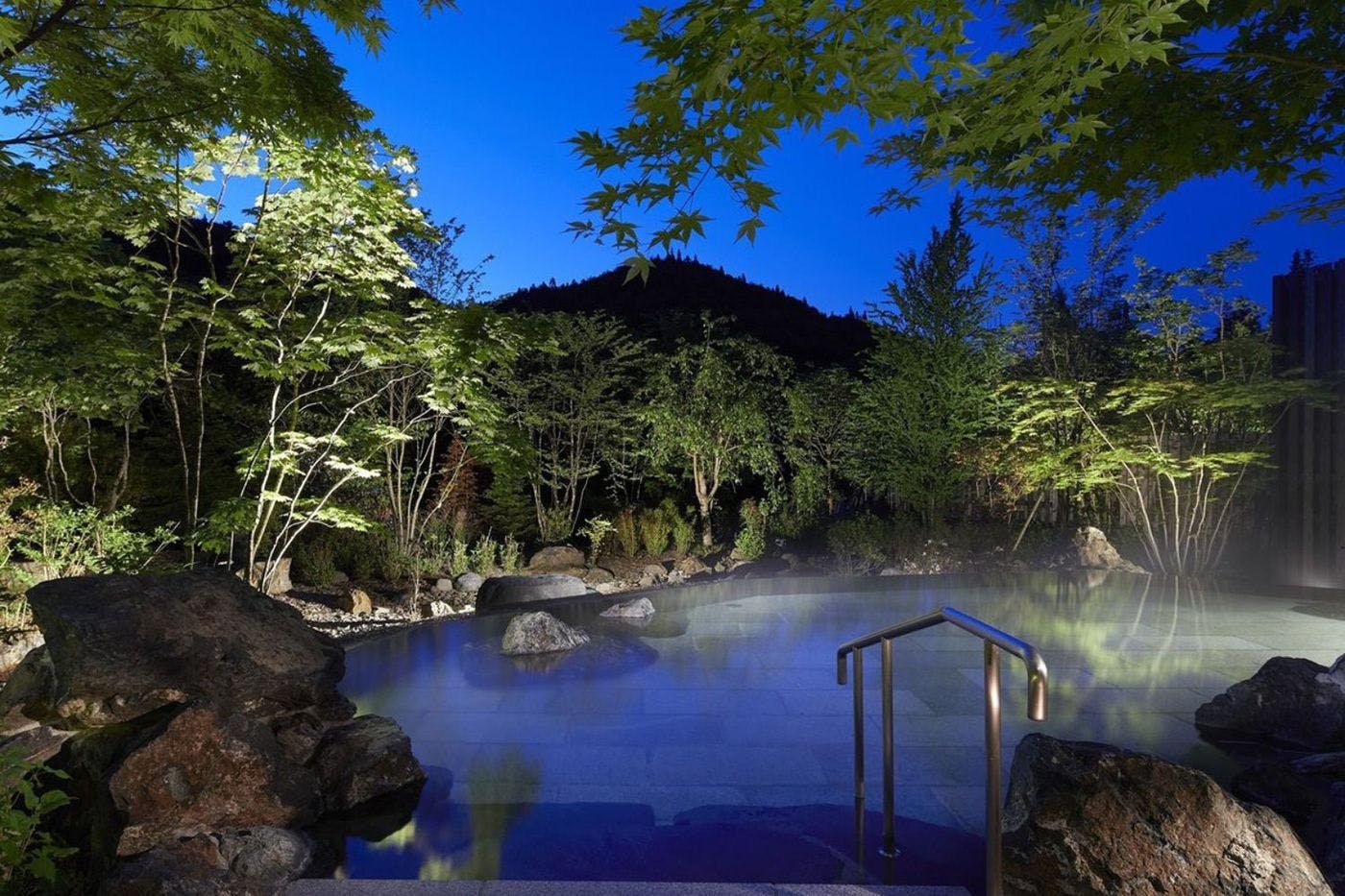 山の神温泉　別墅　清流館