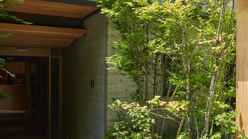 Enoura Retreat Rinmon
