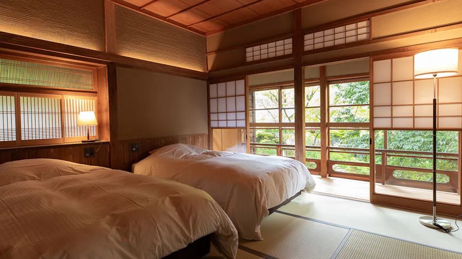 A Tranquil Forest Retreat with Historic Cultural Property Villas