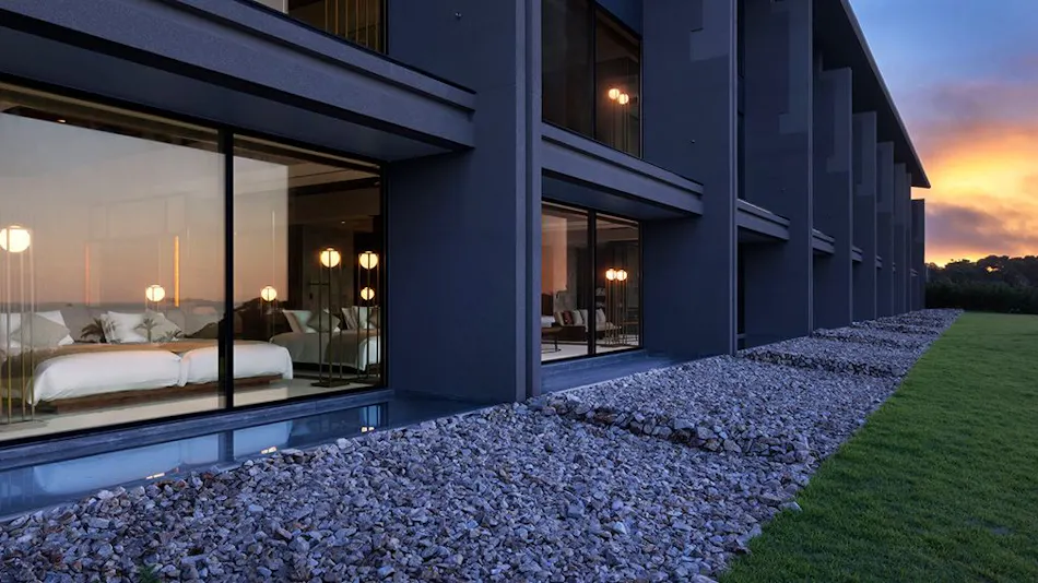 GOTO RETREAT ray by Onkochishin