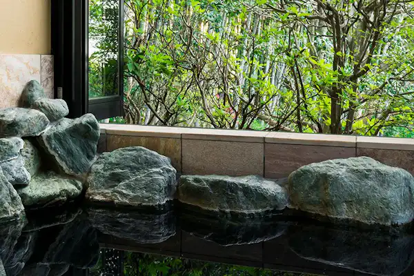 Bilik dengan Onsen Peribadi