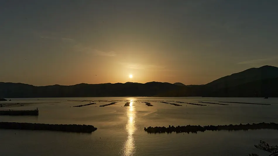 Wakasa Kajitsu: An Inn to Enjoy the Sea, Cuisine, and Culture of Miketsukuni Wakasa
