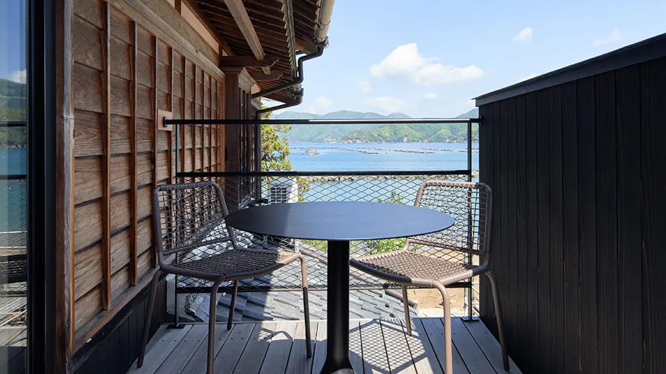 Wakasa Kajitsu: An Inn to Enjoy the Sea, Cuisine, and Culture of Miketsukuni Wakasa