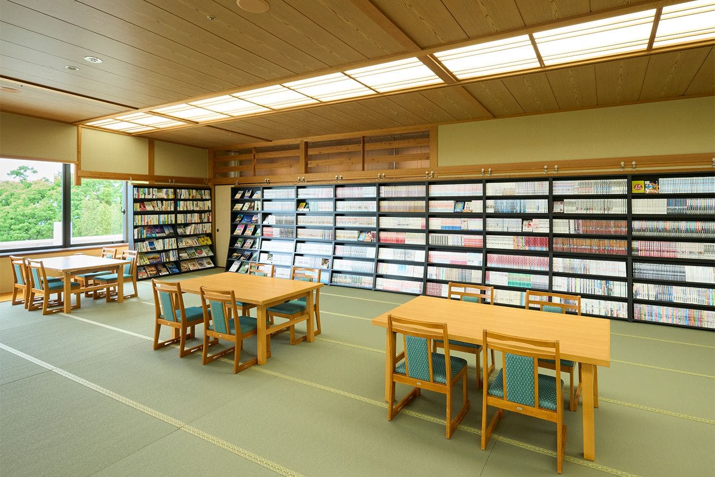 Tingkat 3: “Lounge Hutan”