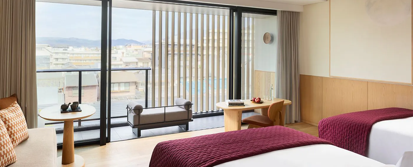 バルコニー付のデラックスルーム