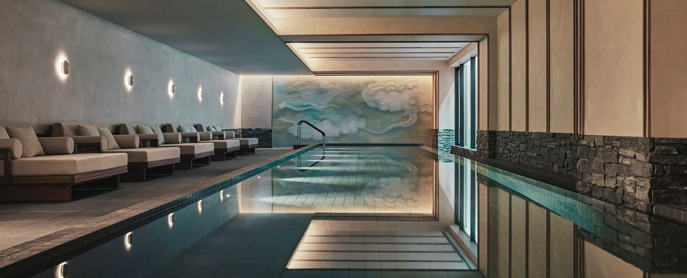 19mの屋内プール