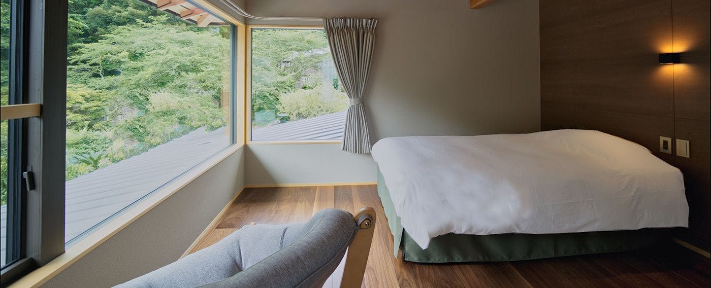 Mastlamp: A Small Hotel with Natural Hot Spring Flow