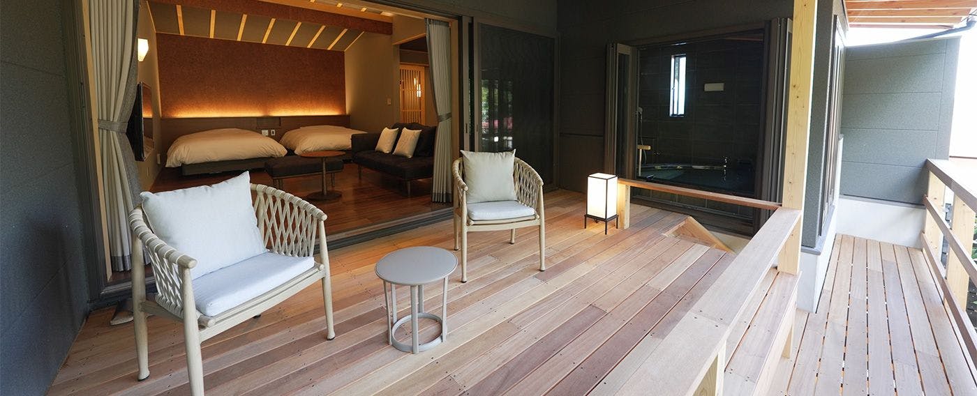 Mastlamp: A Small Hotel with Natural Hot Spring Flow