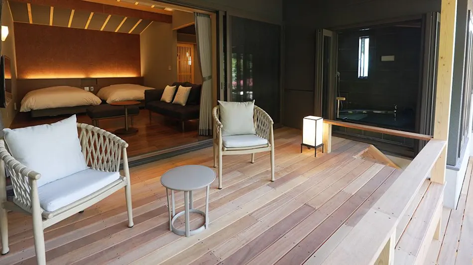 Mastlamp: A Small Hotel with Natural Hot Spring Flow
