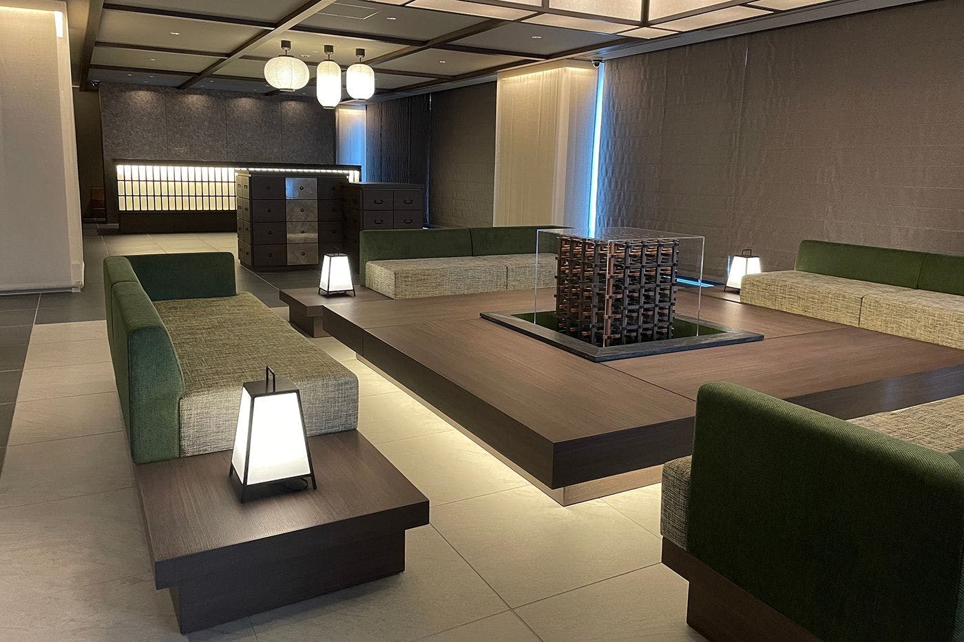 ロビーラウンジ