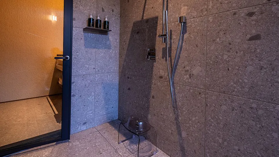HOTEL MODA