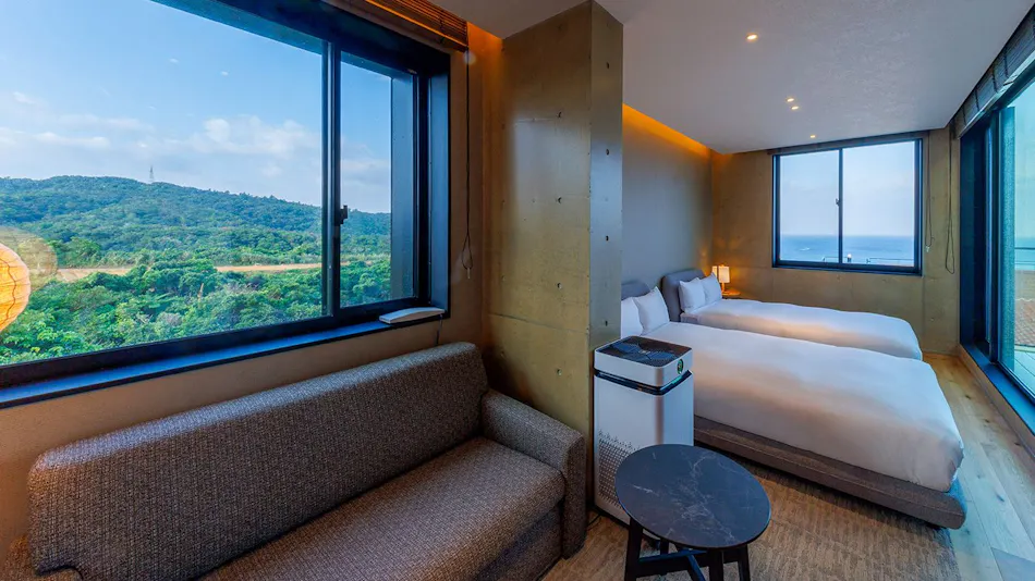 ESQVA THE HEAVENS OKINAWA